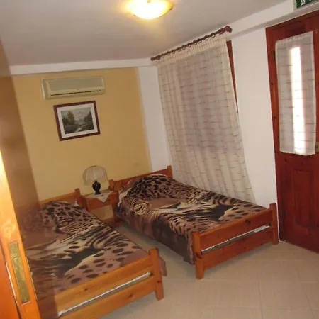 Chryssa Rooms Symi Exterior photo