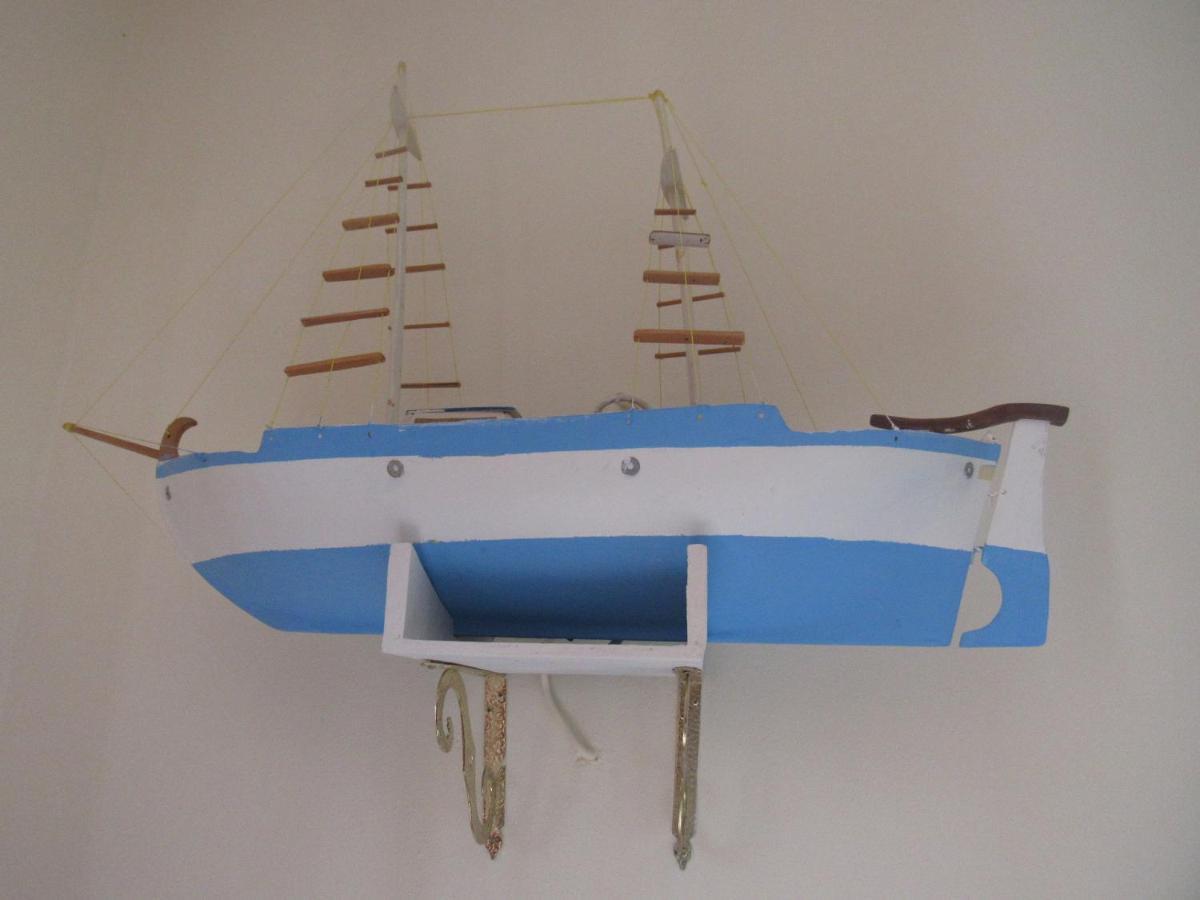 Daire Chryssa Simi